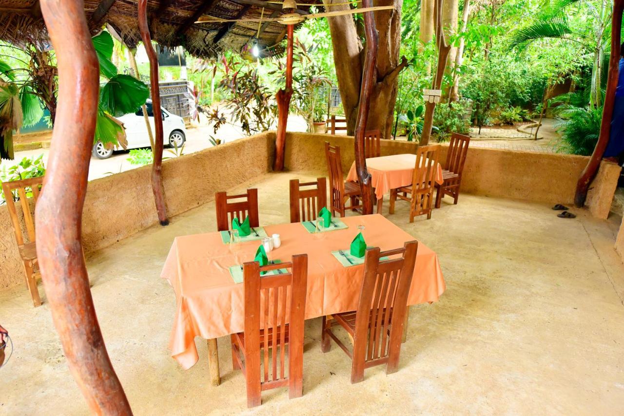Ariya Rest & Ayurveda Spa Polonnaruwa Exterior foto